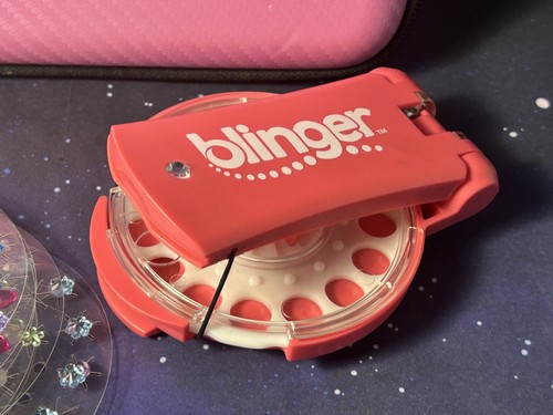 Kit de manualidades Blinger usado con estuche y ruedas Bling manualidades para niños - Imagen 2 de 7