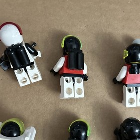 Lego 6704 Space Minifigure Pack Complete Set Vintage Supplemental