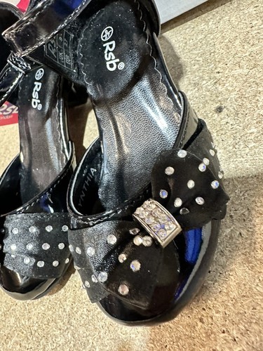Girls Infant Party Xmas Shoes Black Patent Bows Diamanté Heel Inf Uk9 - Picture 3 of 7