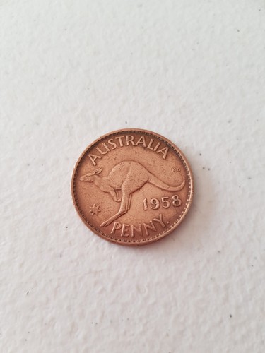 Coin - 1958 Australian Penny Genuine Circulated Queen Elizabeth II KG Polished - Imagen 1 de 4