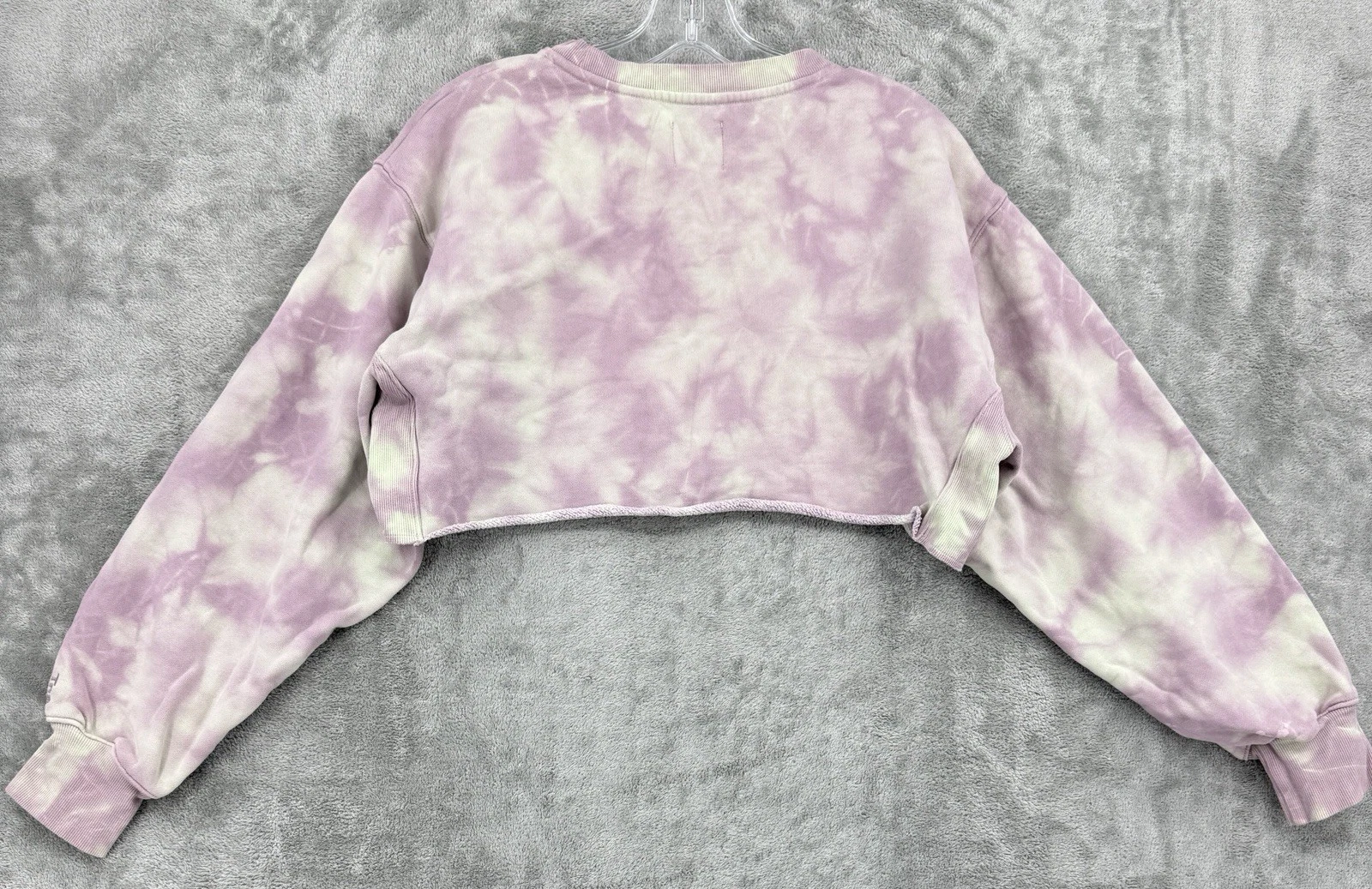 aritzia tie dye cozy fleece pullover cropped sweatshirt