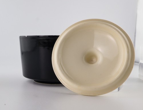 MCM black and cream sugar bowl - has slight chip - Picture 2 of 7