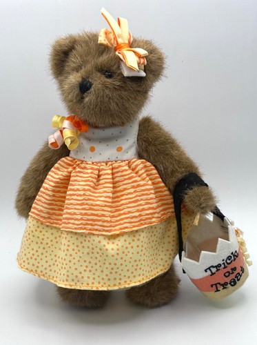 Halloween Bear In A Box Plush Toy - Handmade With Wizard Hat, Broom, Pumpkin & Cat