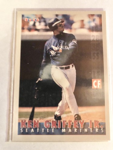 Ken Griffey Jr Seattle Mariners 1990–2021 / 4 Different Cards—ALL NEAR MINT - Picture 4 of 10