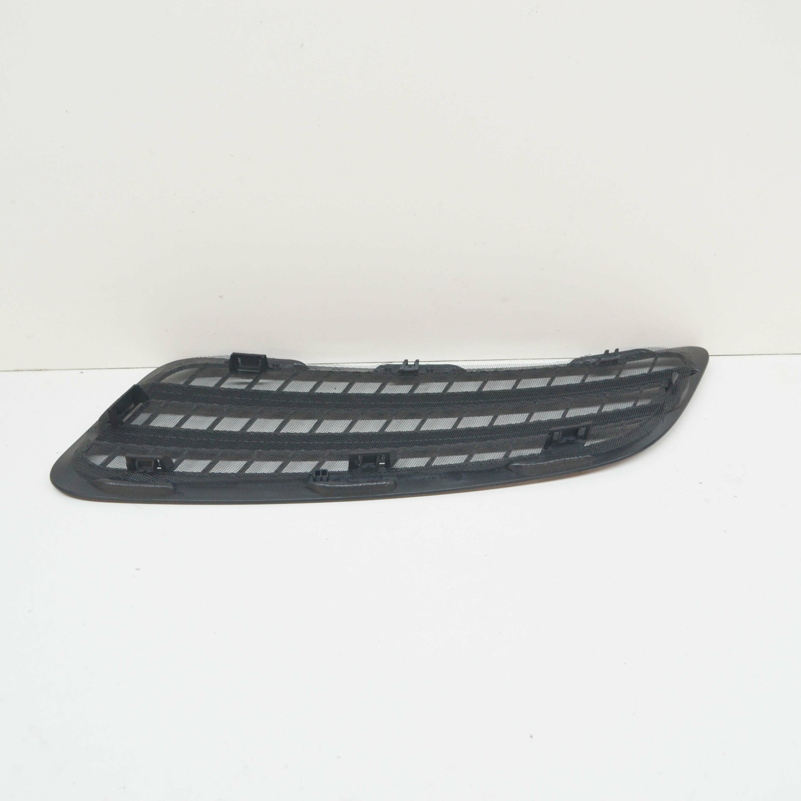 MB SPRINTER 910 Hood Right Ventilation Grille RHD A91083603009051 
