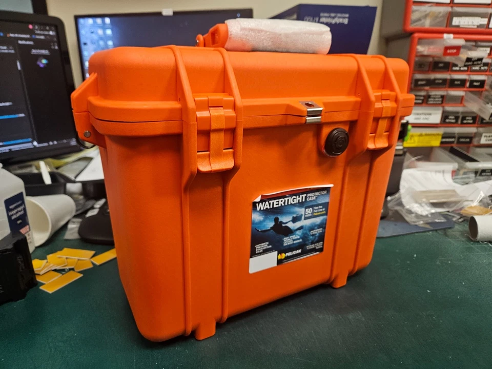 Estuche Pelican 1430 SIN ESPUMA (Naranja) Foto 2 de 4