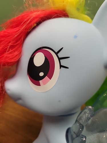 My Little Pony Rainbow Dash Cool Style Pony Hair Styling 10” Translucent Wings - Picture 3 of 7