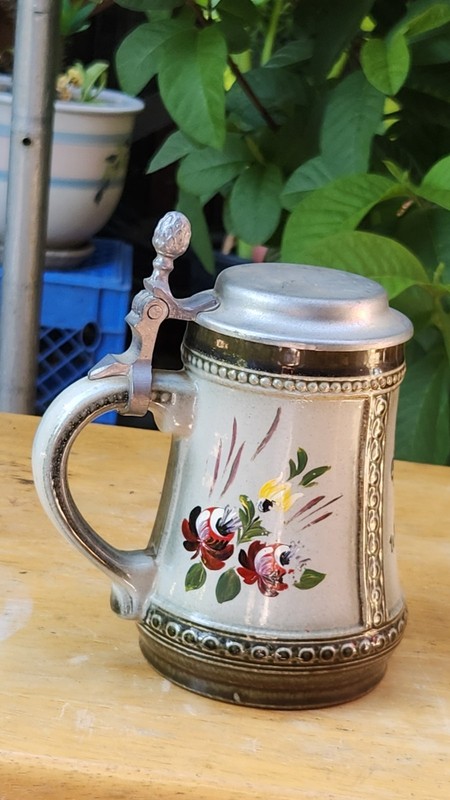 German Stein Gerz Hameln Helga Hinzamann Lidded