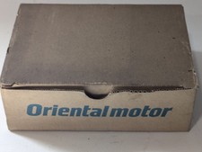 Oriental Motor SS21M-SSSD Speed Control Pack 100V 1.5A w/ Omron PF113A-E Socket 