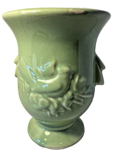 McCoy Pottery CARDINAL Bird & Berries Green Vintage 8" Vase 1940 MADE in USA