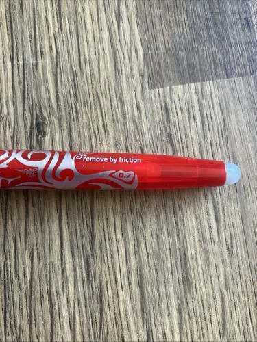 Pilot Frixion Rollerball Erasable Pens,0.7mm Nib, CAPPED, RED (7 PENS+A6 POCKET) - Picture 7 of 19