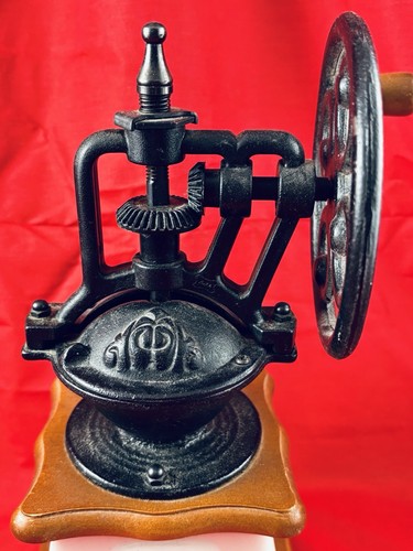 MANUELLE KAFFEEMÜHLE MÜHLE ADJ ANTIK STIL HANDKURBEL GUSSEISEN KERAMIK UNBENUTZT - Bild 2 von 10