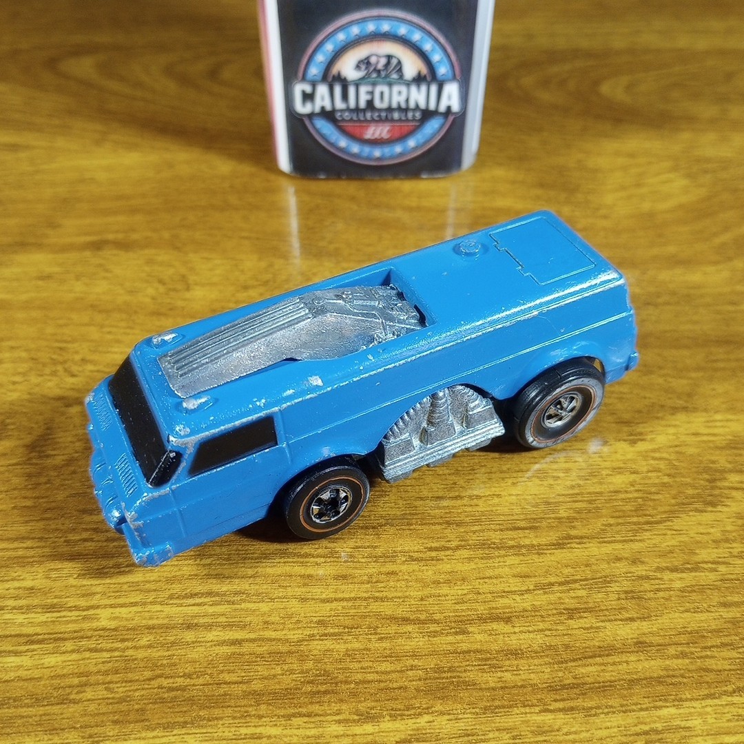 Hot Wheels Redline Revvers Burnin' Box Enamel Light Blue Hong Kong