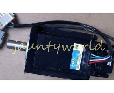 1PCS   Servo Motor GYS751DC1-SA Used *wq