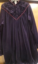 Delicates Womens Large Velour Zip Robe Quilted Purple