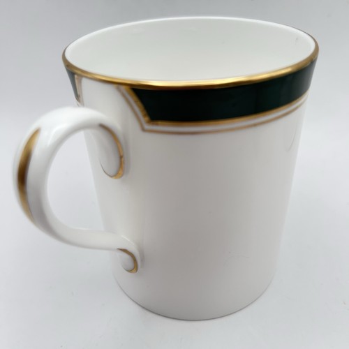 Set of 4 1982 Royal Worcester "Howard Leather Green” Mugs England 3.75” Tall - Picture 5 of 20