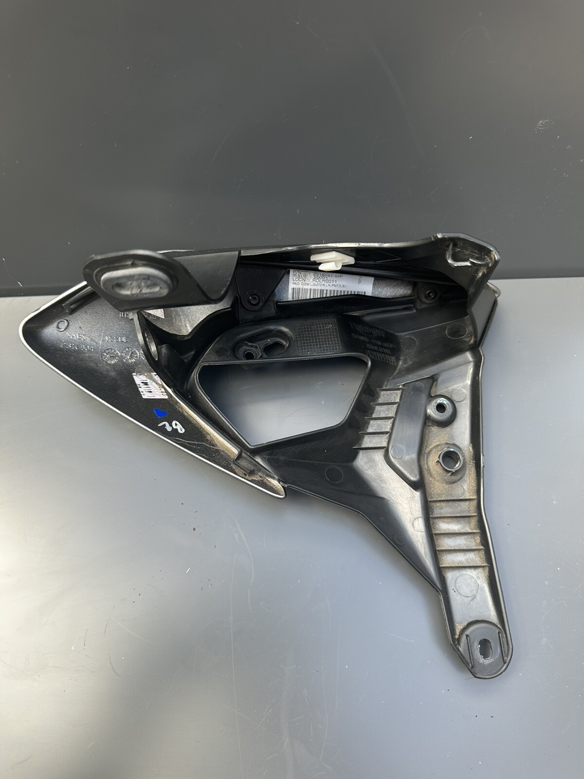 Foto 16 di 24