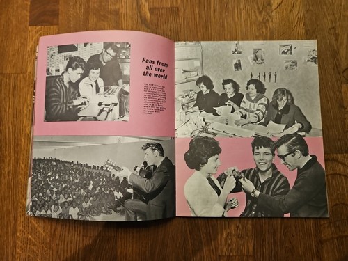 Original Life With Cliff Richard Magazine 1963 - Picture 4 of 7