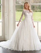 Elegant Wedding Dresses A-Line Jewel Long Sleeve Applique Backless Train Gowns