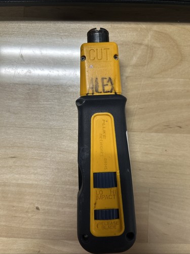 FLUKE NETWORKS D914S PUNCH DOWN TOOL - Picture 1 of 3