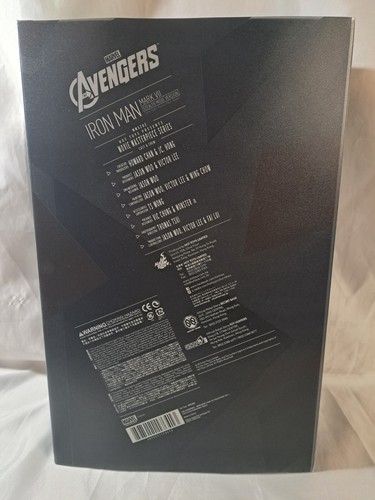 Nueva figura Hot Toys MMS282 The Avengers IRON MAN MARK VII (modo sigiloso) 1:6 - Imagen 2 de 9