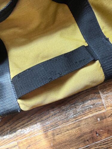 Tough Traveler duffle bag, Prestige Duffel, Medium size, 37L, Made in USA - Picture 5 of 16