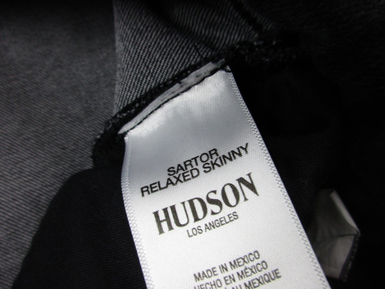 Mens 33 Hudson Sartor Relaxed Skinny black jeans *Flaw