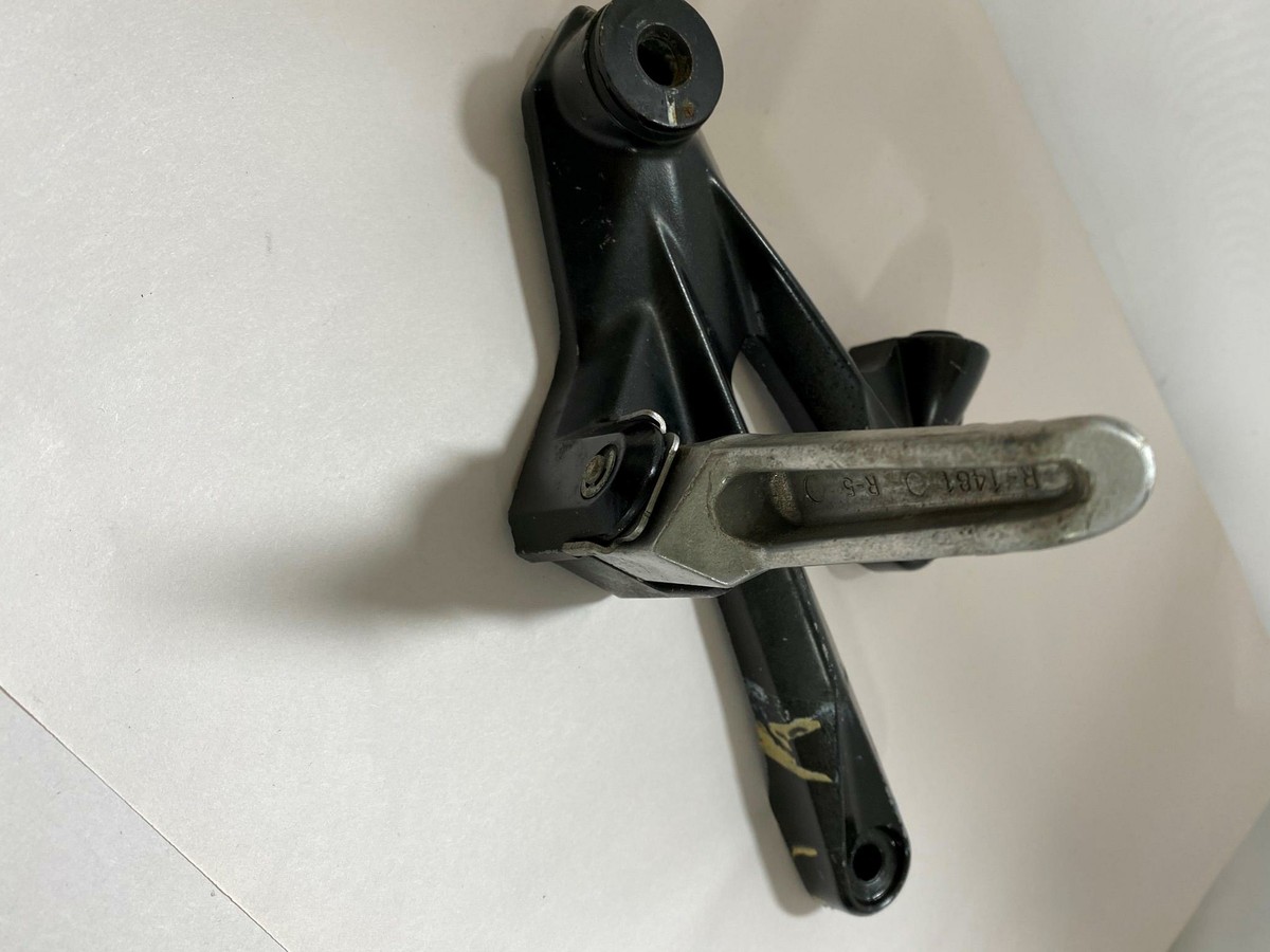 Kawasaki ZX14 06-09 OEM CHIPPED BLACK RIGHT REAR FOOT PEG
