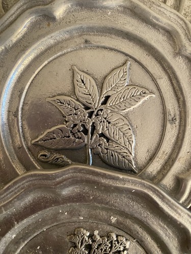 5 Vintage Wilton Columbia PA USA Spices Engraved Pewter Metal Coasters 4.5” D - 第 12/13 張圖片