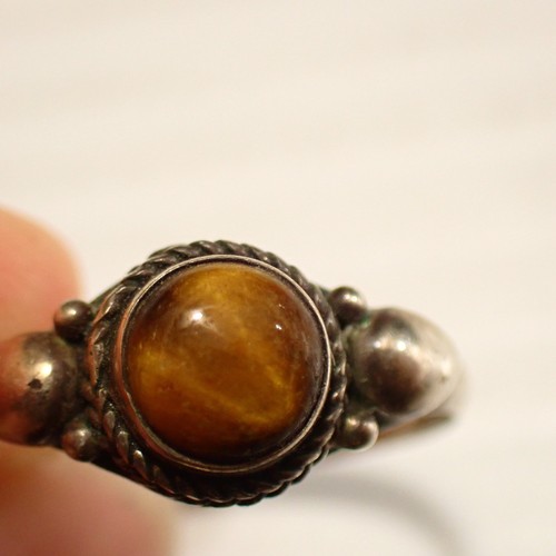Vintage Sterling Silver Redback Spider Ring - Red Back Backed 925, R size - Picture 2 of 7