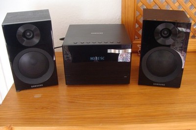 Radio CD Player von SAMSSONG Neuwertig