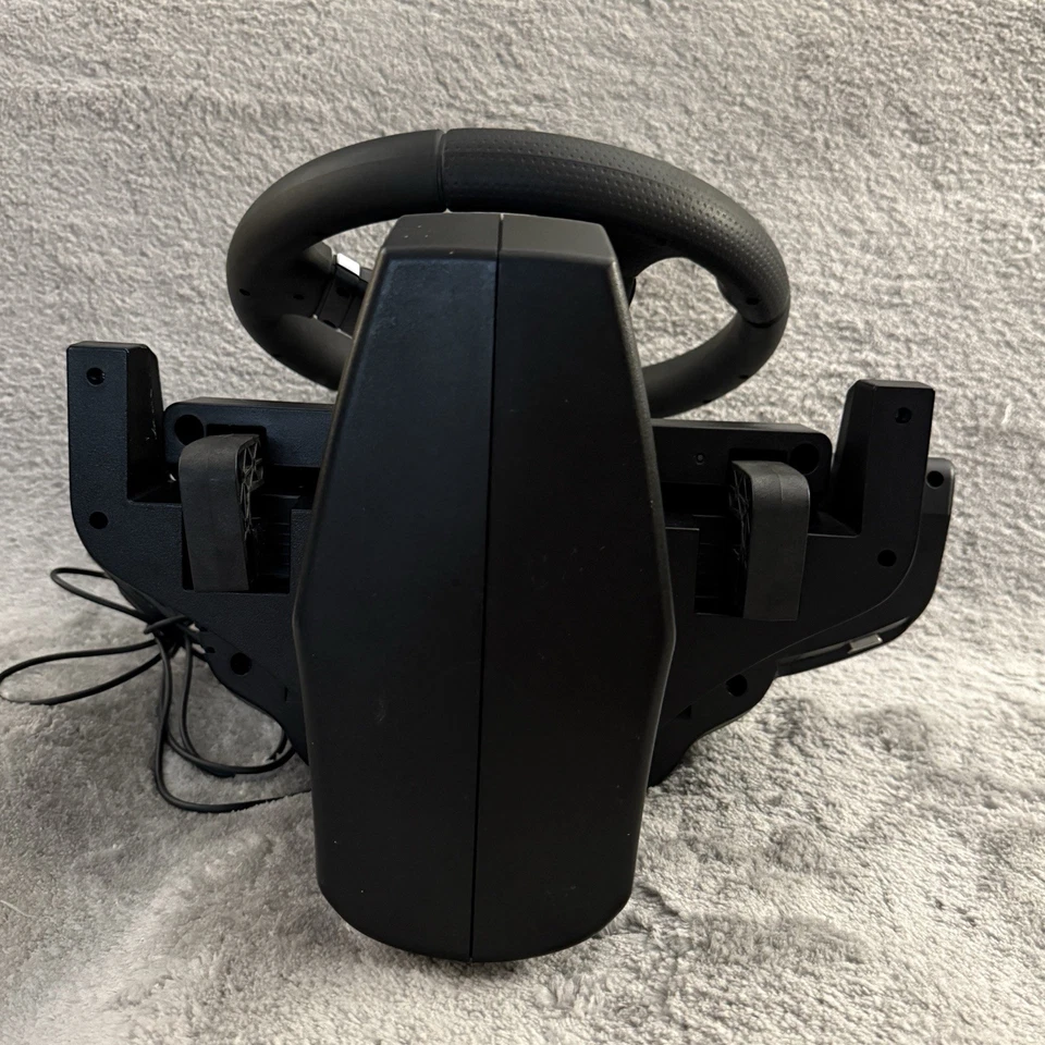 Logitech Driving Force GT PS3 Racing Wheel con Pedales, Base de Vuelta y Adaptador Foto 4 de 4