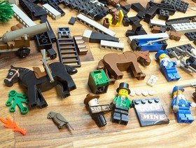 Lego 6761 Bandits Secret Western Hide-Out Original Box Box Goldmine RARE 6762