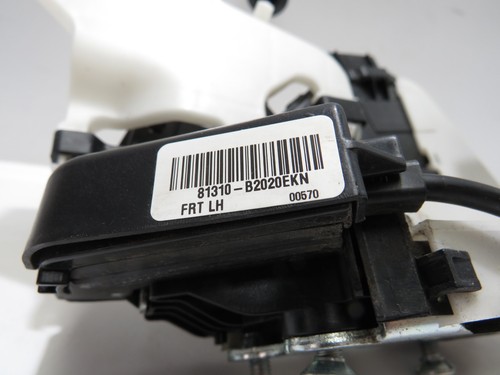 KIA SOUL 2014-16 CERRADURA PUERTA DELANTERA IZQUIERDA PASAJERO CERCANO 81310B2020EKN S2488 - Imagen 6 de 14