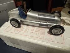 CMC Mercedes Benz 1934 W25 IN BOX New Old Stock 1:18 Model Heavy