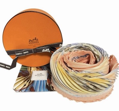 HERMES Plissee Carré plissé hermes les chevaux des moghols rosa beige vintage 