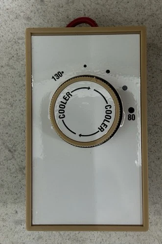 Attic Fan Thermostat. 1A22-7. 2E340B. PCN 050191 01. Columbus Electric.