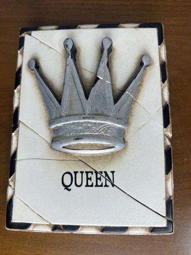 Sid Dickens Memory Block ~ Fliese T-25 ~ "Queen" ~ Silver Crown ~ Retired