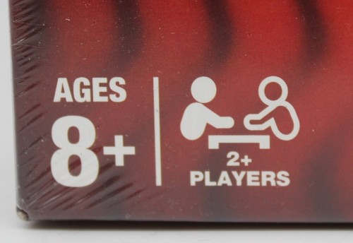 Hasbro YAHTZEE Board Game Shake Score Shout! Age 8 up Cards Dice 00950 Brand New - Picture 4 of 8