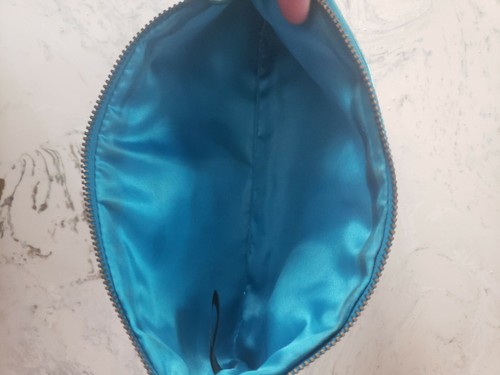 Damen Sephora Kosmetiktasche - türkis glänzende Folientasche - wunderbarer Zustand! - Bild 7 von 9