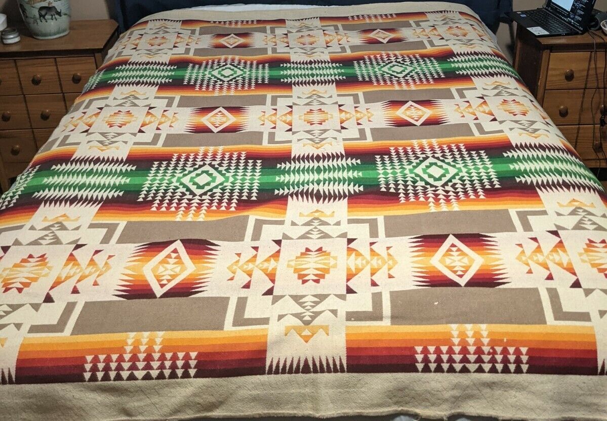 Vintage Pendleton Beaver State Chief Joseph Indian Blanket Vintage Pendleton Beaver State Chief Joseph Indian Blanket