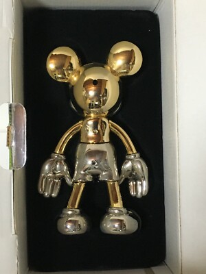 Tokyo Disney Land Exclusive MICKEY Mouse Metal Figure Ltd 1000 w