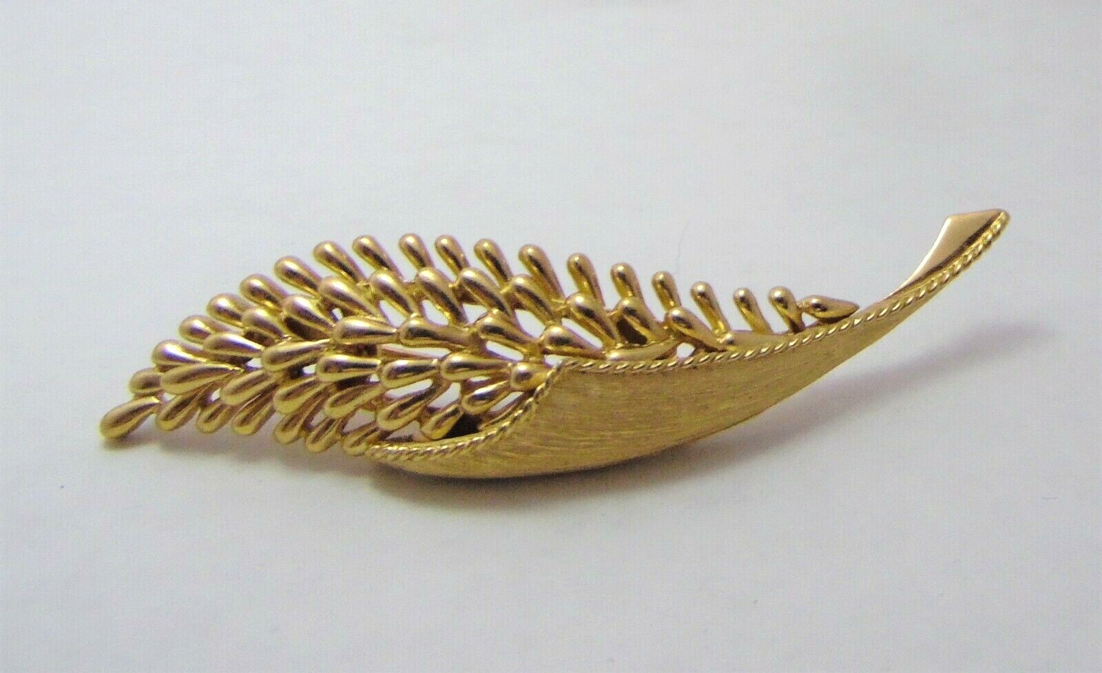 Picture 1 of 3