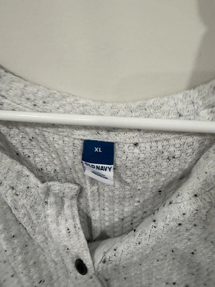 Old Navy XL Long Sleeve Henley Top - Image 2 of 2