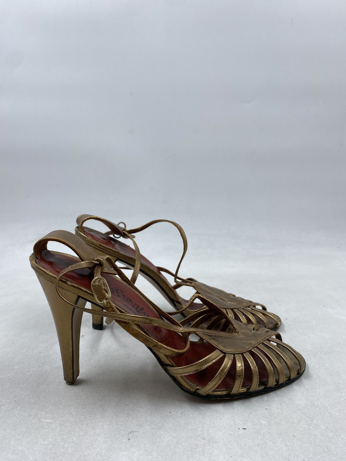 Yves Saint Laurent Stiletto tacco alto in pelle con cinturino oro W 5 5