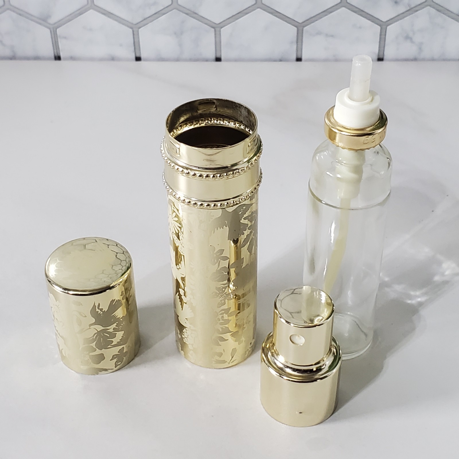 L'Air du Temps Nina Ricci Paris Set Parfum Powder Soap Rechargeable Bottle