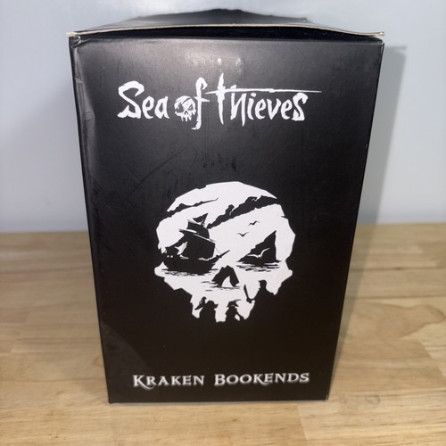Sea Of Thieves Kraken Bookends 2019 Xbox Game Studios Loot Crate Complete In Box - Picture 4 of 9