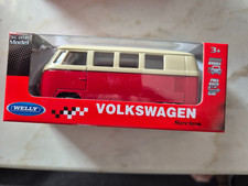 Modellauto VW Volkswagen T1 Bus 1963 Bulli  Auto 1:34-39 rot
