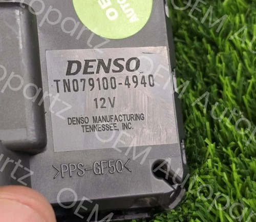 Toyota Sienna 2014-2016 3.5L FWD L LE SE transmission Control Module 89530-08090 - Picture 12 of 14