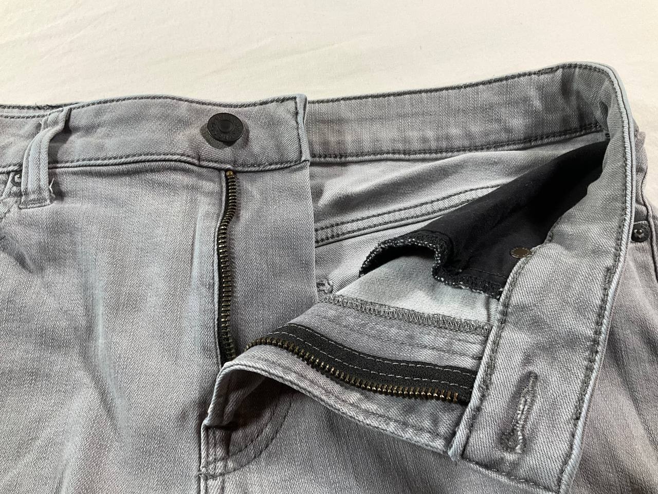 Express Slim Temp Control Hyper Stretch Jeans Men… - image 9